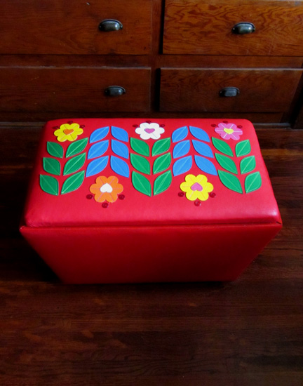 cute vinyl uphostered ottoman