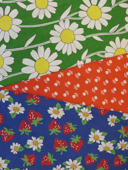 awesome vintage fabric finds for summer skirts