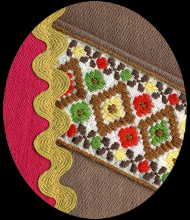 pfeffernusse trim detail